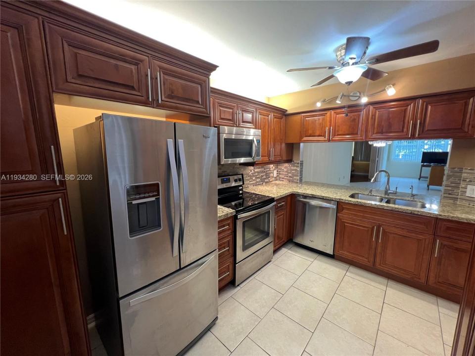10369 NW 24th Pl 201, Sunrise, Floride 33322, États-Unis