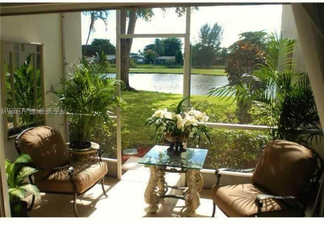 2451 SW 82nd Ave 106, Davie, Floride 33324, États-Unis