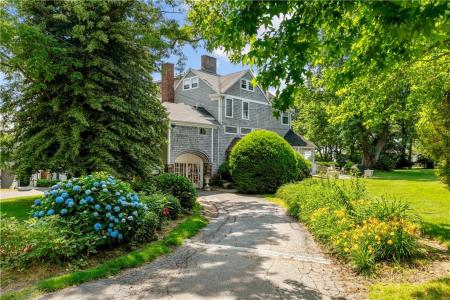 44 Bliss Mine Road 8, Middletown, RI 02842, USA