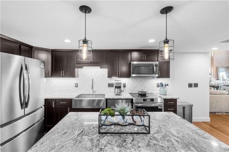 1 Tupperware Drive 221, North Smithfield, Rhode Island 02896, USA