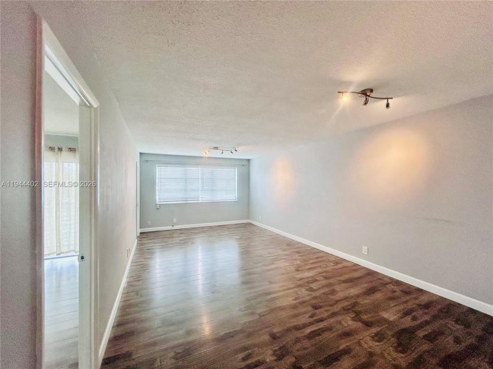 2300 Park Ln 201, Hollywood, Florida 33021, USA