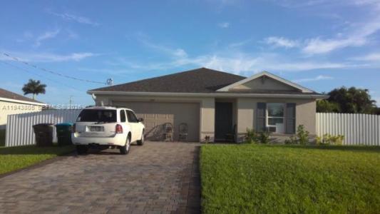 2017 NE 39th Terrace, Cape Coral, Florida 33909, USA