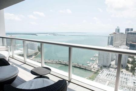 495 Brickell Ave 3805, Miami, Floride 33131, États-Unis