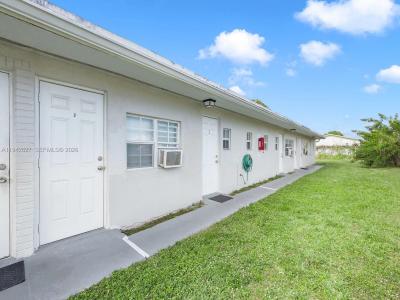 4017 SW 24th St, West Park, Floride 33023, États-Unis