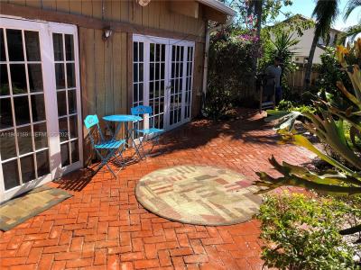 13636 SW 102nd Ln, Miami, Florida 33186, USA