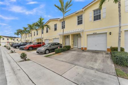 4040 NW 11th St, Lauderhill, Florida 33313, USA