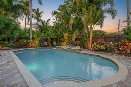 425 NE 25th Street, Wilton Manors, Florida 33305, HOA KỲ