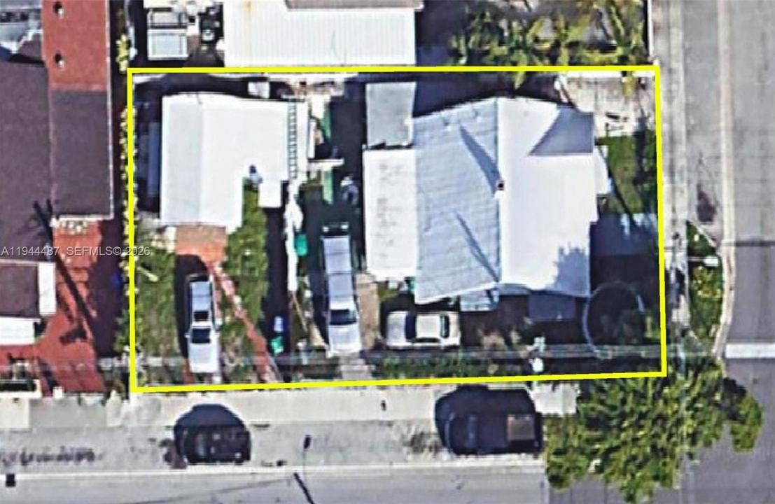 844 SW 11th Ave, Miami, Florida 33130, USA
