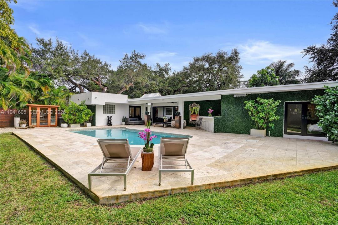 19130 NE 21st Ave, North Miami Beach, Florida 33179, Estados Unidos