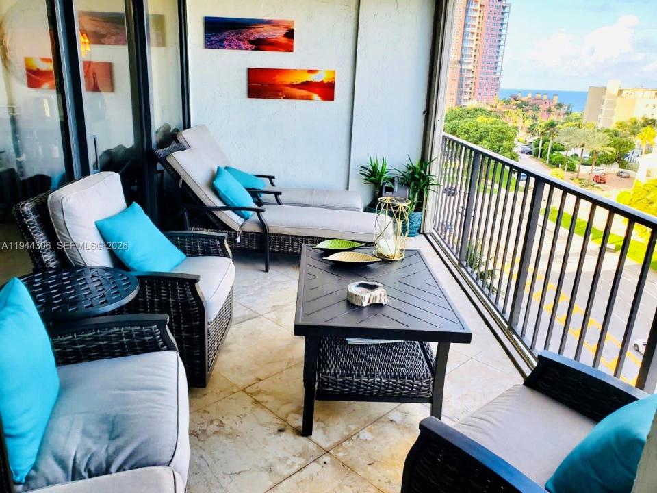 1905 N Ocean Blvd 8E, Fort Lauderdale, Florida 33305, Stati Uniti