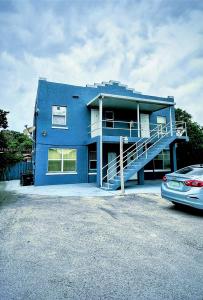 1821 NW 33rd St, Miami, Florida 33142, USA