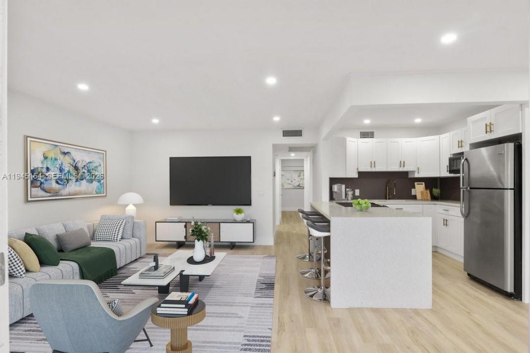13255 SW 9th Ct 405G, Pembroke Pines, Floride 33027, États-Unis