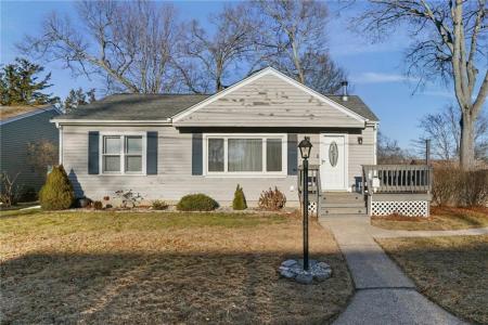 55 Columbia Avenue, Coventry, RI 02816, USA