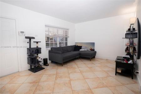 111 SW 31st Ct, Miami, Florida 33135, USA