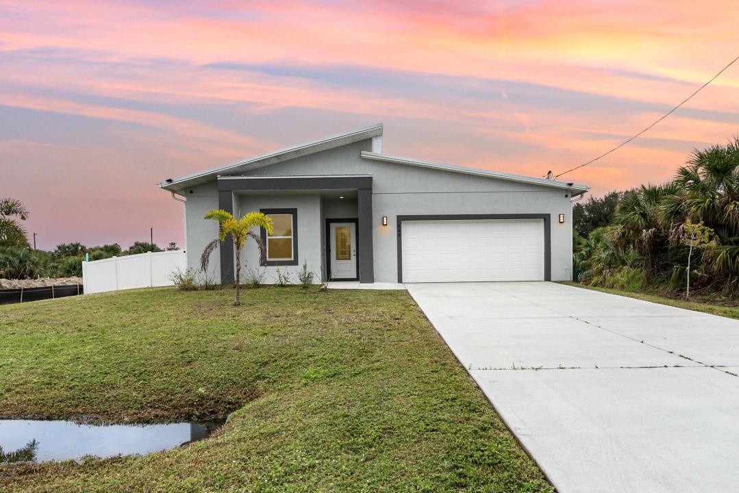 448 Saint Andre Boulevard, Palm Bay, Florida 32908, USA