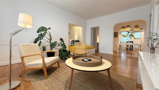 1250 Drexel Ave 9, Miami Beach, Florida 33139, USA