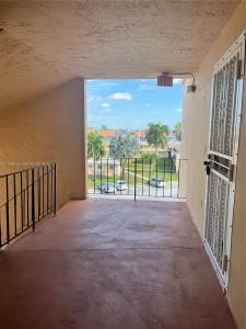 6780 W 2nd Ct 408, Hialeah, Florida 33012, USA