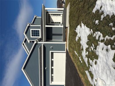 34 Dartmouth Drive, Poughkeepsie, Nowy Jork 12603, USA