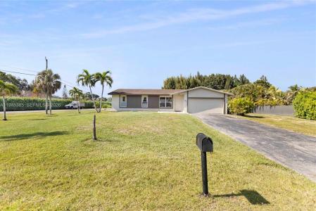 4841 SW 201st Ter, Southwest Ranches, Florida 33332, USA