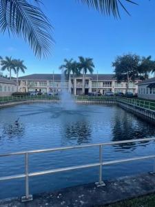 5220 University Dr 109C, Davie, Florida 33328