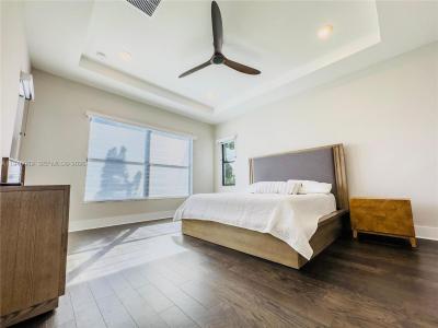 5577 Saint Armands Way, Westlake, Florida 33470, USA