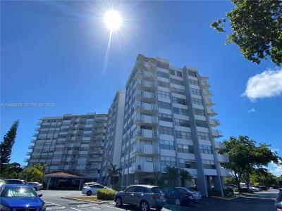 1200 NE Miami Gardens Dr 1020W, Miami, Florida 33179, USA