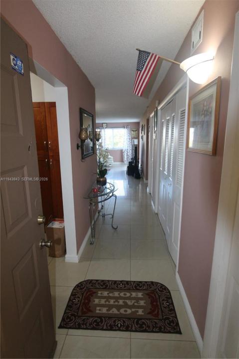 6940 NW Miami Gardens Dr 1-430, Hialeah, Floride 33015, États-Unis