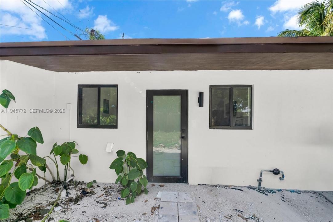 3040 NW 93rd St A, Miami, Flórida 33147, Estados Unidos