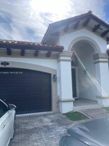 8004 SW 195th Ter 0, Cutler Bay, Florida 33157