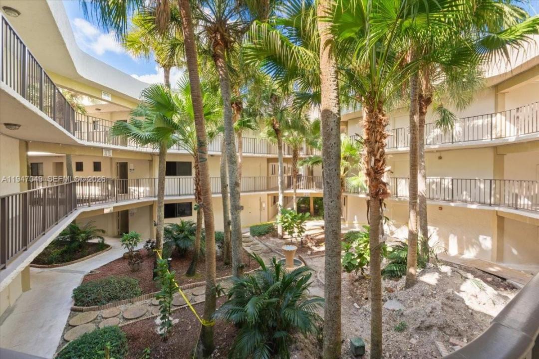 8075 SW 107th Ave 221, Miami, فلوريدا 33173, الولايات المتحدة