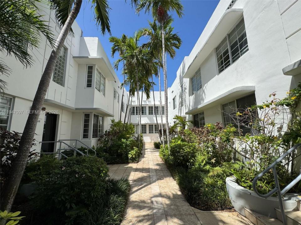 1000 Meridian Ave 17, Miami Beach, Floride 33139, États-Unis