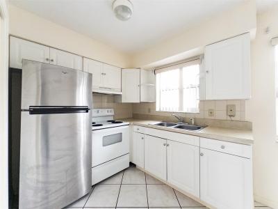 5870 NW 16th Place, Sunrise, 플로리다 33313, 미국