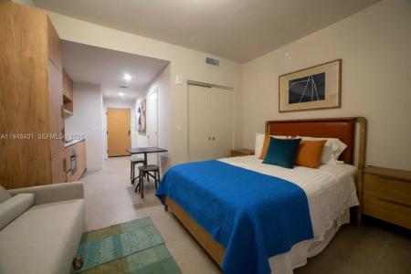 11 NE 6TH 1908, Miami, Florida 33132, USA