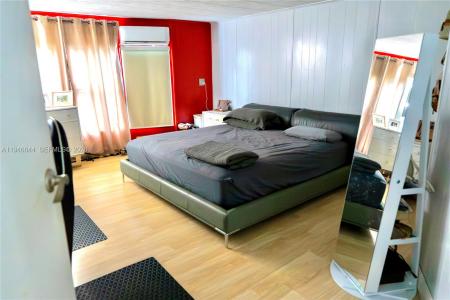 12405 SW 5th ST, Fort Lauderdale, Florida 33325, USA