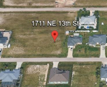 1711 NE 13th St, Cape Coral, Florida 33099, USA