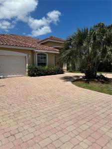 2501 NE 22nd St, Pompano Beach, Florida 33062, USA