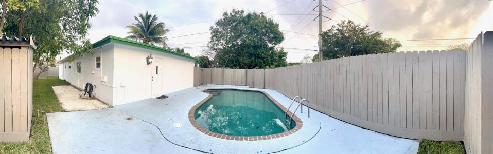 801 NE 36TH ST, Oakland Park, Florida 33334