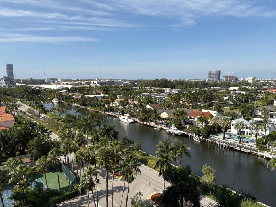 3600 Yacht Club Dr 1001, Aventura, Flórida 33180, Estados Unidos