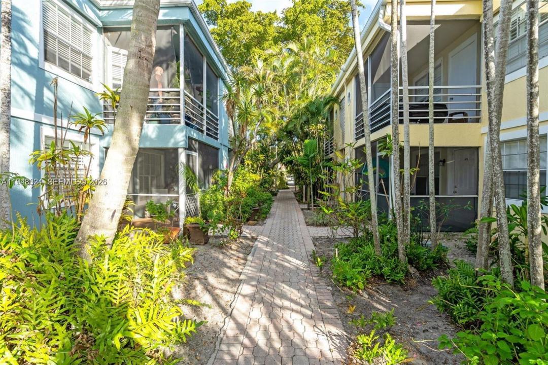 320 SE 10th Ave D, Pompano Beach, Florida 33060, Stati Uniti