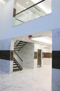 14261 Commerce Way 205, Miami Lakes, Florida 33016, USA