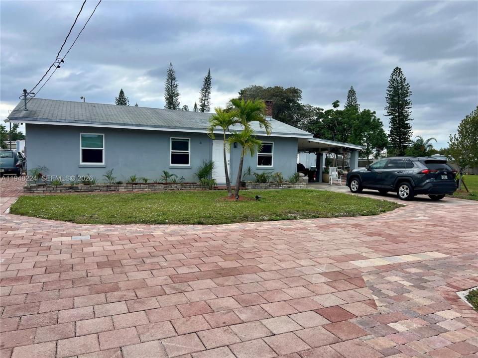 4 Helwig Ter, Deerfield Beach, Floryda 33064, USA