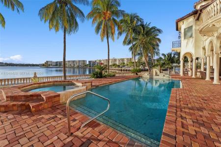 3283 NE 171st St, North Miami Beach, Florida 33160