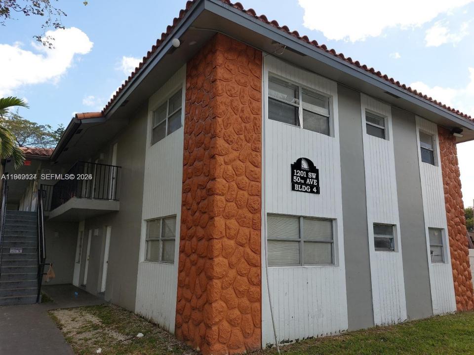 1201 SW 50th Ave 213-4, North Lauderdale, Flórida 33068, Estados Unidos