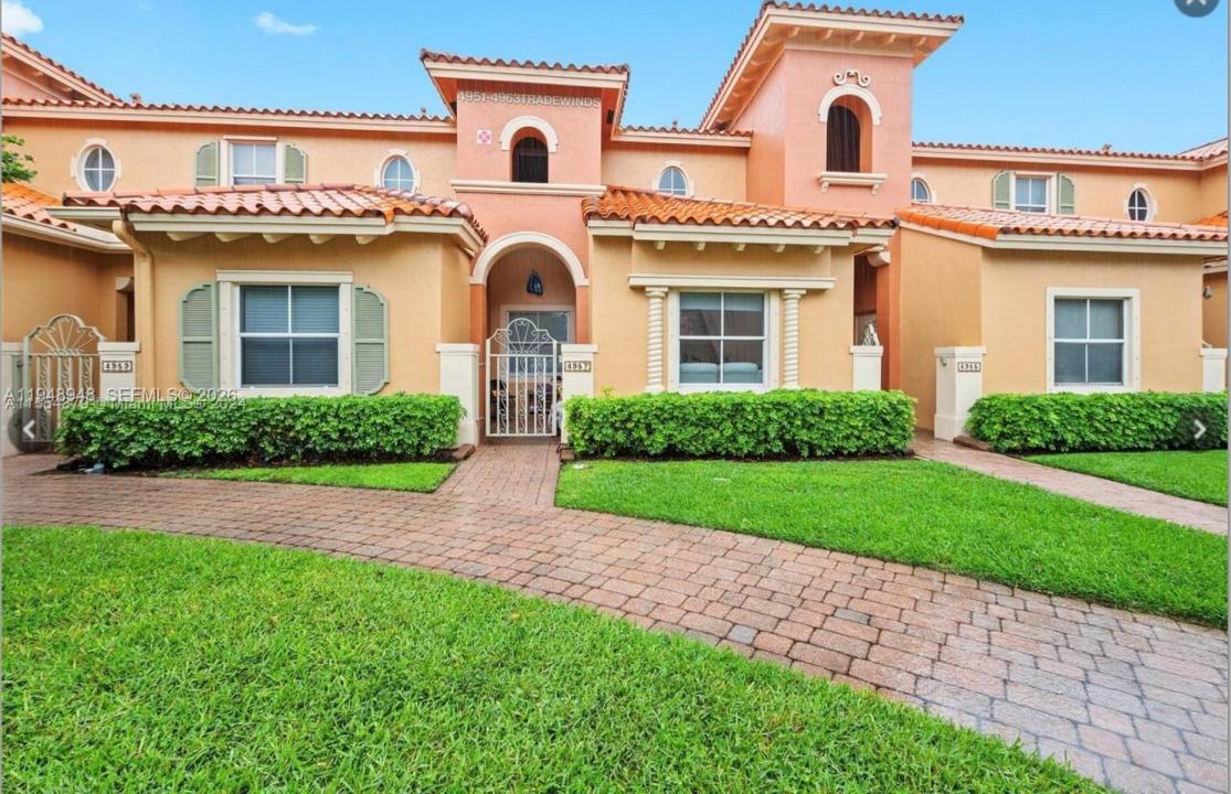 4957 Tradewinds Ter 704, Dania Beach, Floride 33312, États-Unis