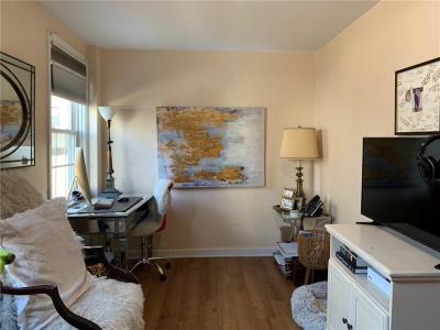 62 Dixon Street 1, Newport, RI 02840, USA