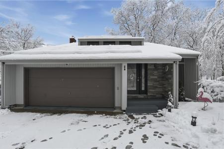 6 Cross Street, Seekonk, Massachusetts 02769, USA