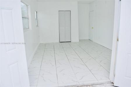 2280 SW 43rd Ave 2, Fort Lauderdale, Florida 33317, USA