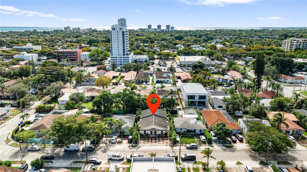 1428 SW 20th St, Miami, Florida 33145, USA