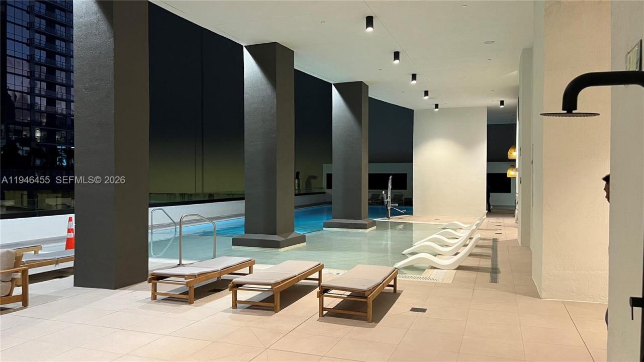 225 N Miami Ave 312, Miami, Floride 33128, États-Unis