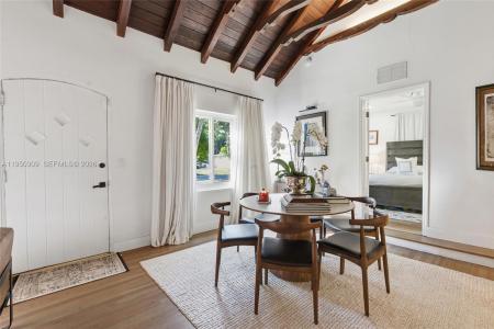 453 NE 89th St, El Portal, 佛羅里達州 33138, 美國